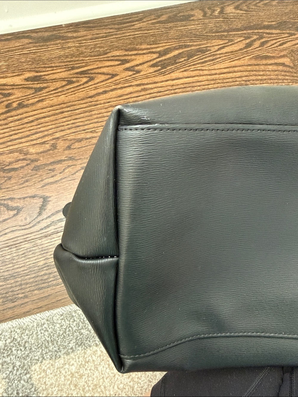 Longchamp Le Pliage Black City Large Tote with Top Handles - Picture 4 of 5